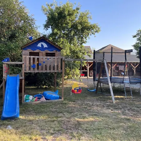 Vakantiehuis Petit Avec Terrasse *